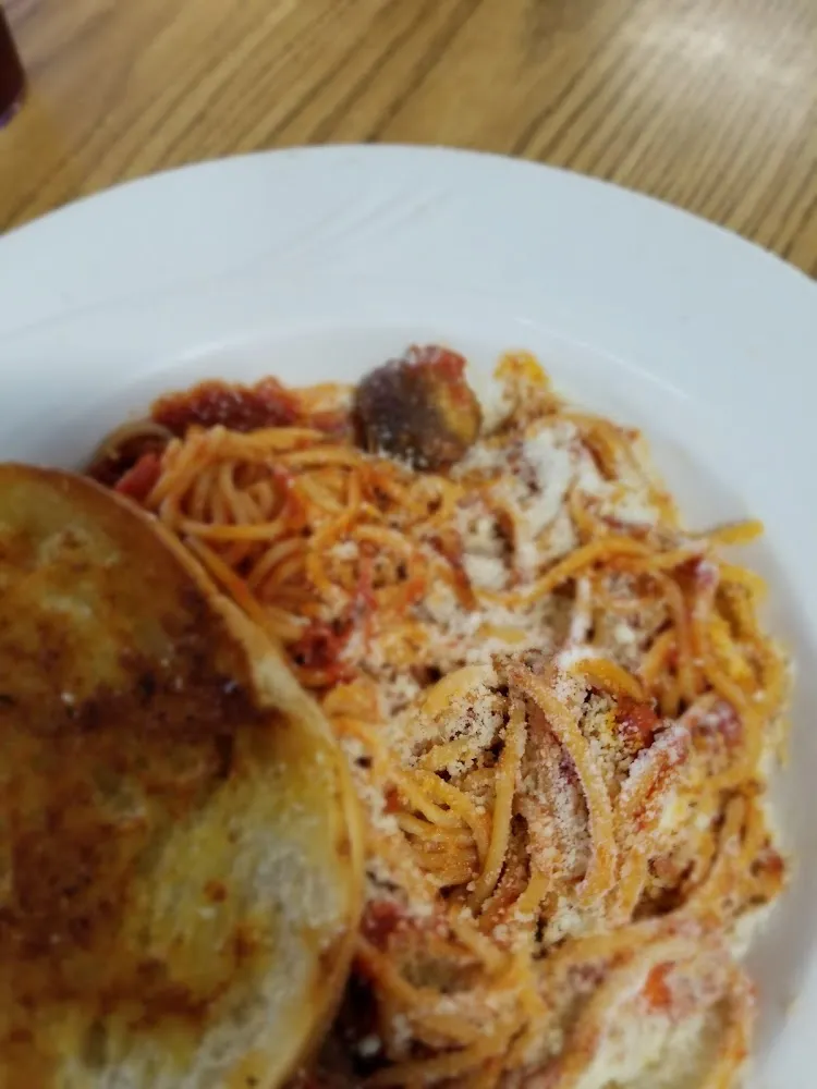 Spaghetti & Meatballs